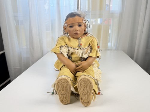 Artist doll annette - artist,