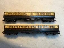 Triang OO Gauge, 2x Coaches GWR Brown & Cream   Great Western Coaches  No Boxes
