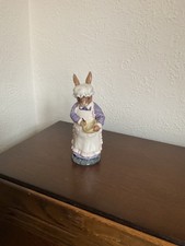 Beswick Country Folk Mrs Rabbit Baking ECF7