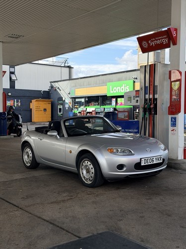 Mx5 8l breaking - mx5, 1.8l