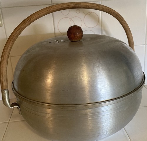 Vtg mirro bun warmer - mirro, warmer/steamer