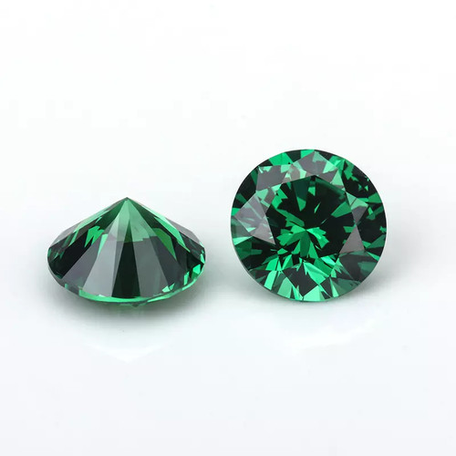 Emerald green round - emerald, brilliant