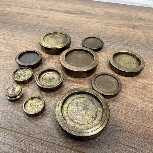 Vintage mixed brass scale - mixed,