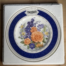 Chelsea Flower Show Plate 1988. Royal Worcester Bone China. Boxed with COA