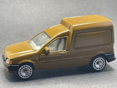 Matchbox ford courier custom - matchbox,