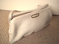 Fabulous VINTAGE 1960's Pale