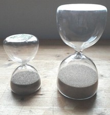 Large And Small Glass Egg Timers C2