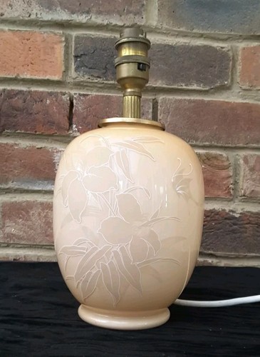 Pink vintage table lamp - pink,