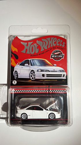 Hot wheels red - hot,