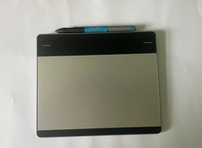 Wacom Intuos Tablet (pen small) with Wireless Kit