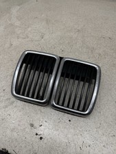 BMW E30 Front Kidney Grille