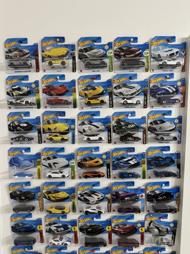 Hot wheels cars - bundle, 60