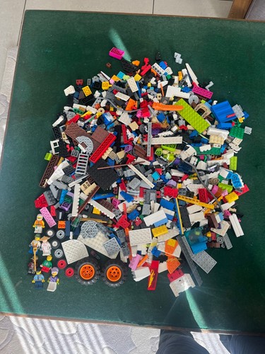 Genuine lego 1kg bulk - genuine, mixed