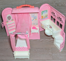 BARBIE BED AND BATH CASE 1998