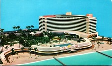 Postcard FL Fontainebleau Hotel-Resort Miami Cabana Yacht Club Bay Comfort C8