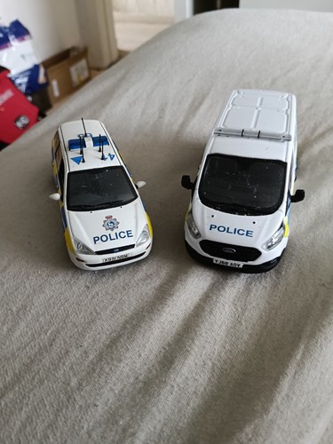 Scale ford focus police - scale,
