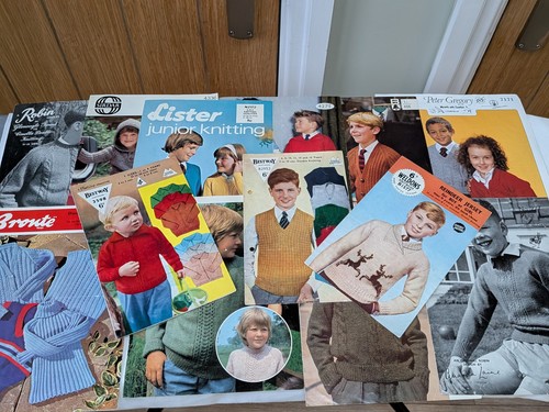 Bundle vintage knitting - of,
