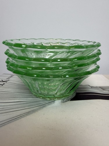 Unmarked green glass small - unmarked,