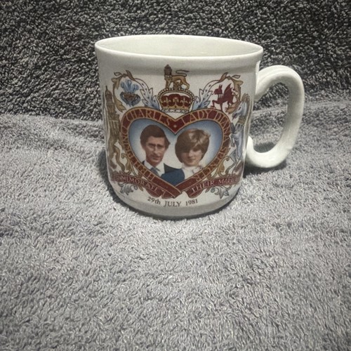 Commemorative ceramic mug
