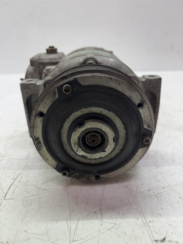 Air conditioning compressor