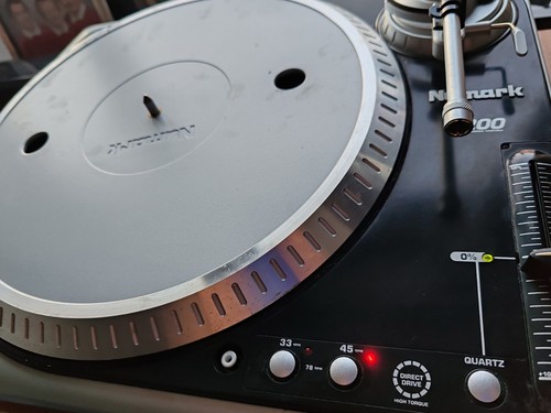 Boxed numark tt200 - boxed, 200)