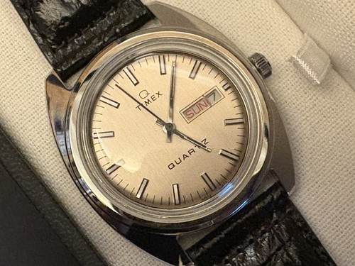 Timex 1978 day date - q, day/date
