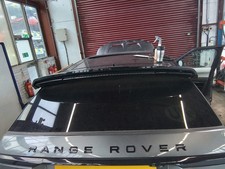 SCREEN REAR MK2 (L494) 2013-2022 LAND ROVER RANGE ROVER SPORT  COLLECTION ONLY
