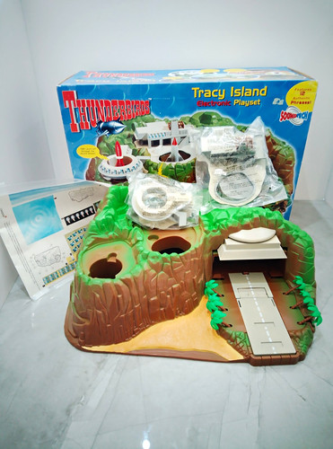 Thunderbirds tracy island - tracy,