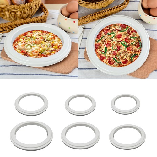 Plastic pizza saucing - plastic,