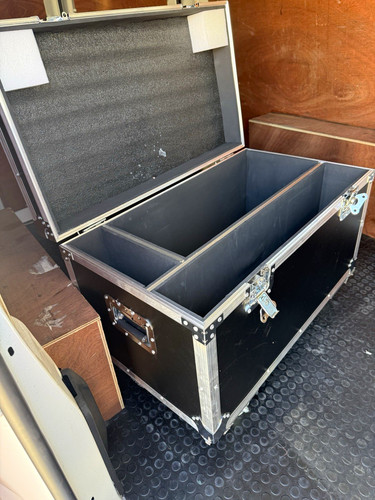 Black photo booth flight case - photo,