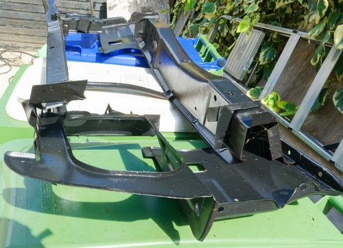 Front slam panel complete - front, for