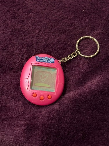 Tamagotchi connection pink - v2,