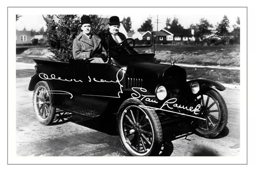 Laurel hardy signed - &,