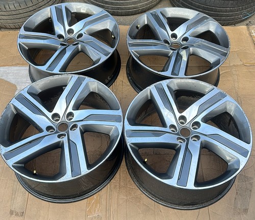 Genuine set land rover - of,