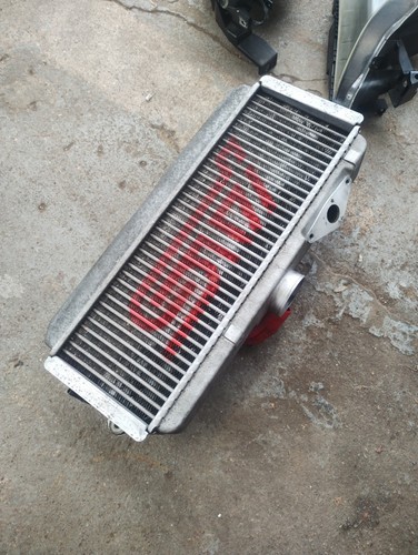 Genuine top mount - mount, intercooler