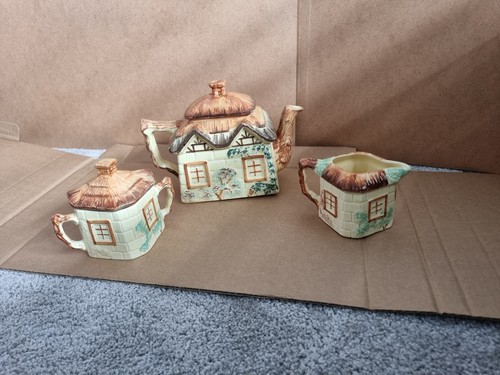 Vintage keele pottery - vintage, st