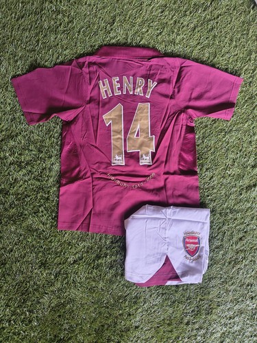 Retro thierry henry - thierry, arsenal