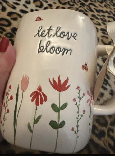 Rae dunn let love - dunn, mug