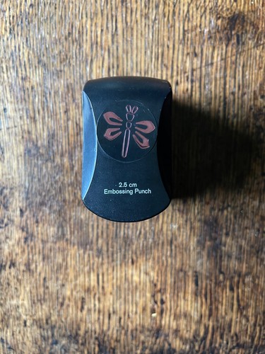 Docrafts xcut embossing punch - xcut,