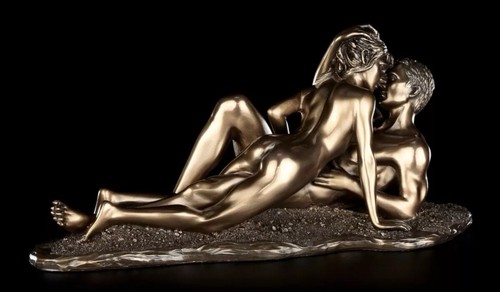 Act figurine die - act,