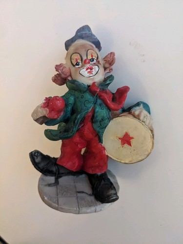 Circus clown collectable - circus,