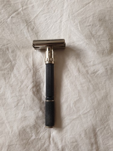Gillette black beauty - gillette,