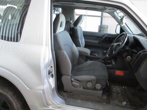 Mitsubishi shogun mk3 driver - mitsubishi,