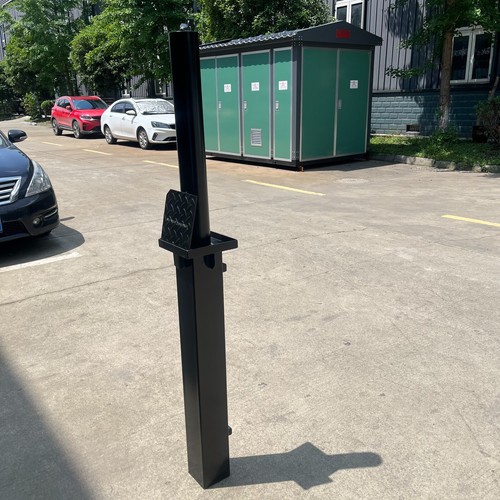 Telescopic security bollard - ,