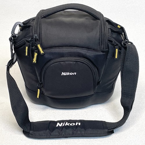 Nikon d7000 deluxe digital slr - nikon,