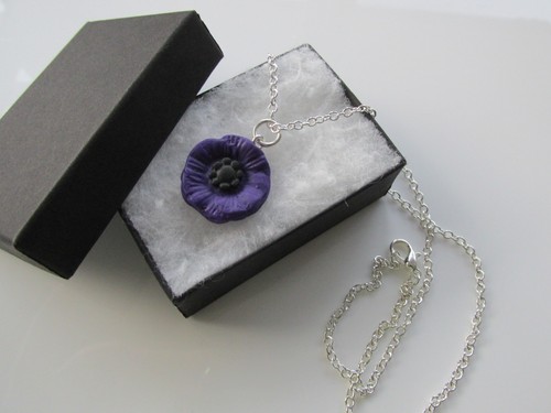 Handmade purple poppy - in,