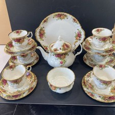 Royal Albert Old Country Roses