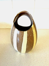 BROWN & CREAM STRIPES ART VASE UNUSUAL DESIGN 7" TALL COLLECTABLE