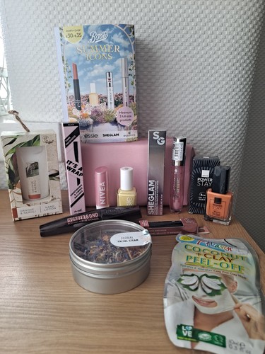 Beauty make bundle joblot - make,