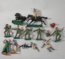 VINTAGE TIMPO SOLDIERS PLASTIC